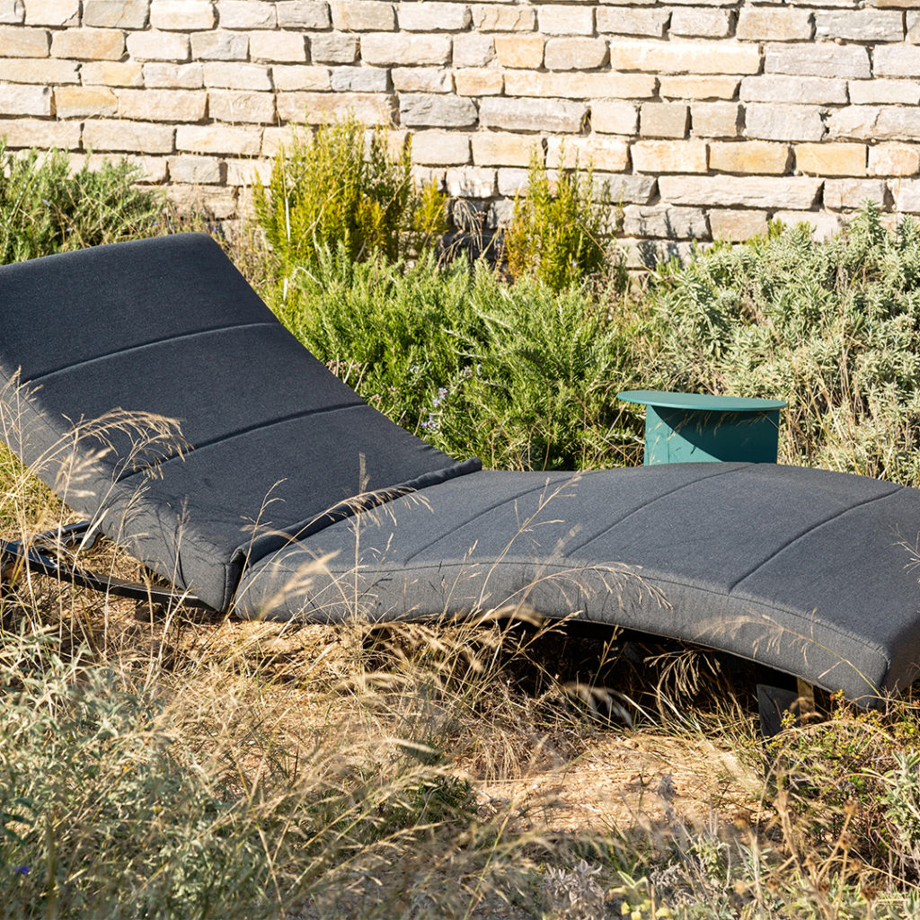 LA DIGUE LOUNGER-2