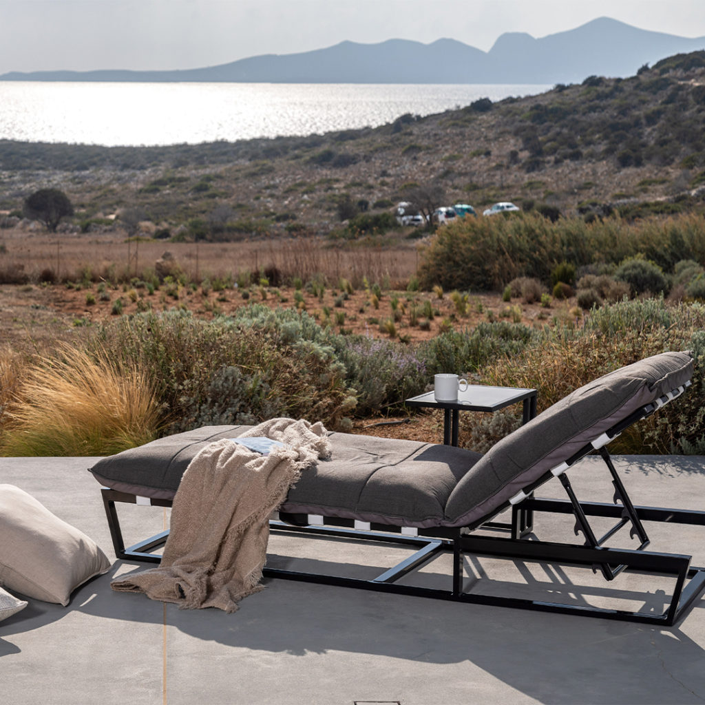 NUEVA CALEDONIA LOUNGER